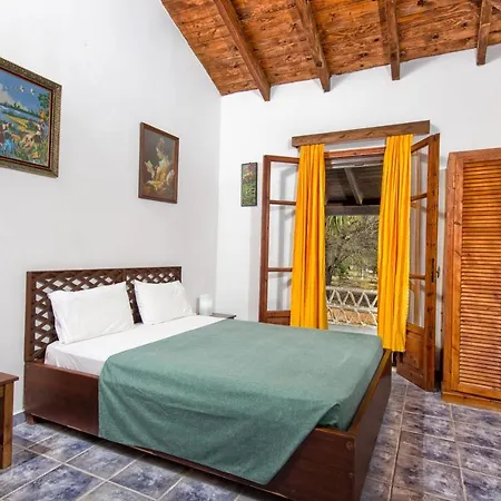 Liuba Vasilikos (Zakynthos)