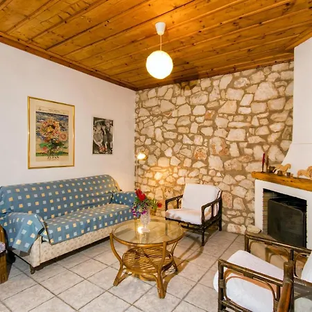 Liuba Villa *