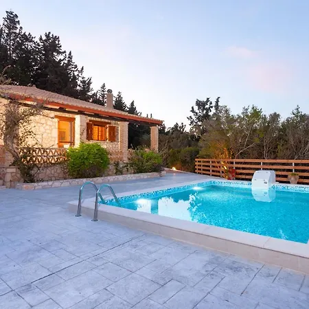 Liuba Villa
