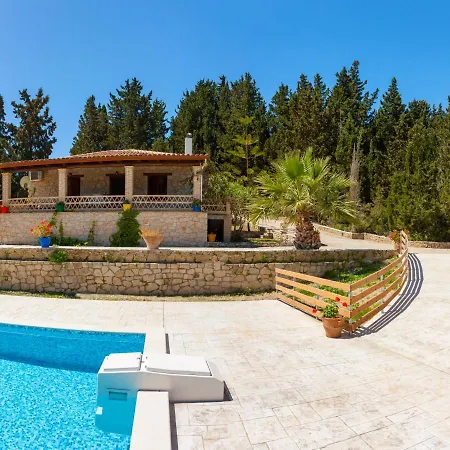 Villa Liuba *